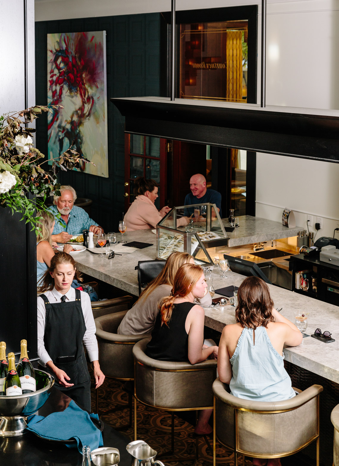 Hale_CanadaBestNewRestos2018_63